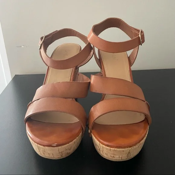 Limelight Wedge Sandals - Picture 3 of 5